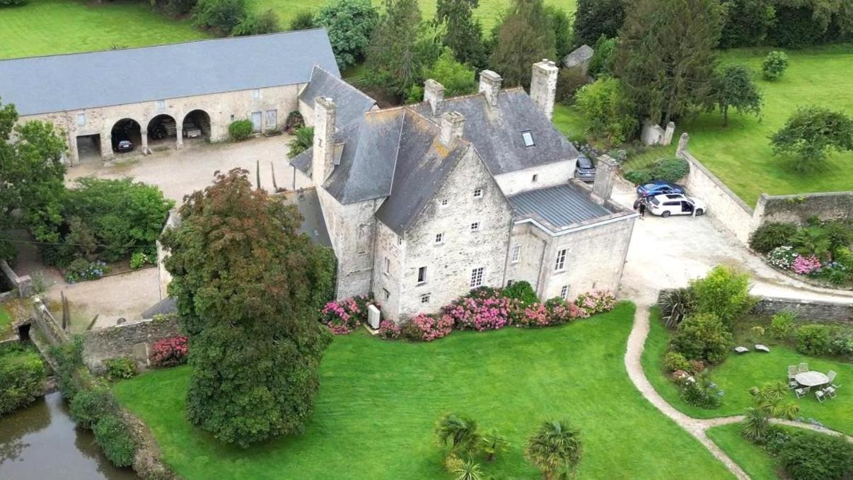Manoir De Savigny Bed & Breakfast Valognes Dış mekan fotoğraf