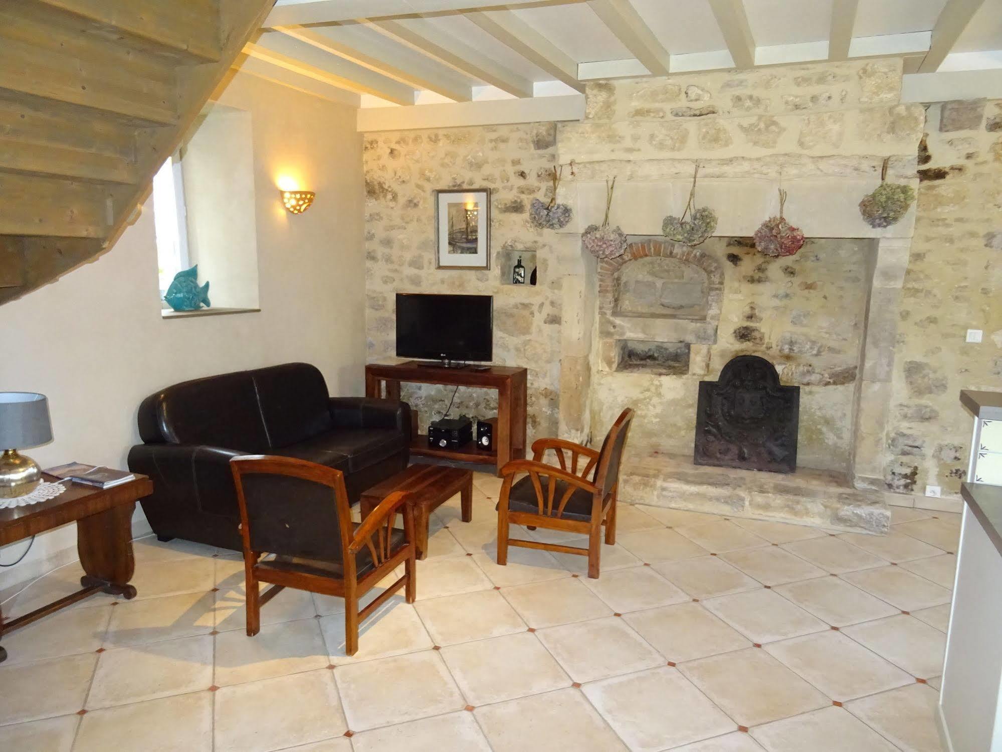 Manoir De Savigny Bed & Breakfast Valognes Dış mekan fotoğraf